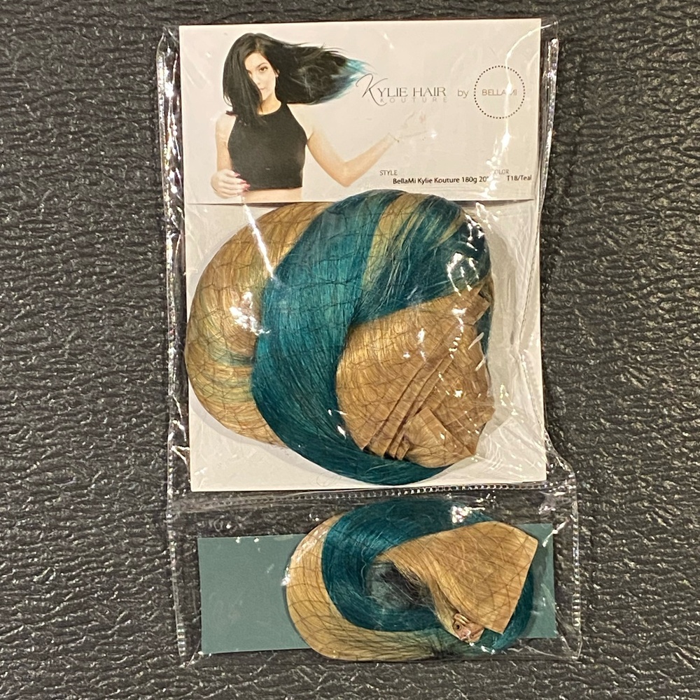 Kylie Hair Kouture 180g 20" T18/Teal